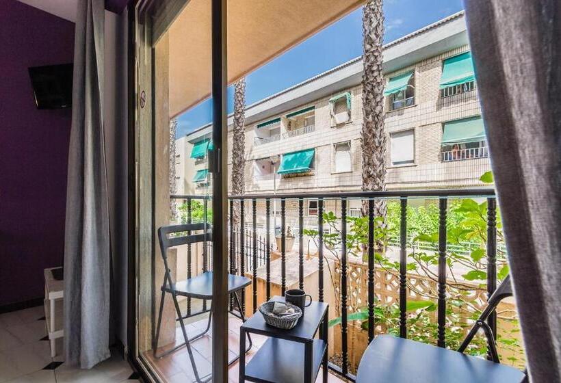 带阳台的豪华间, Hostal Tropical