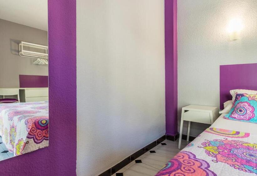 带阳台的豪华间, Hostal Tropical