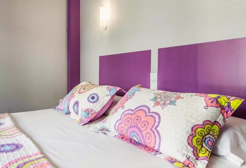 Deluxe Room with Balcony, Hostal Tropical