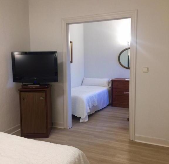 اتاق استاندارد سه نفره, Hostal Vista Alegre