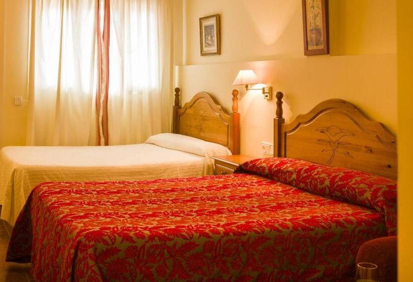 スーペリアファミリールーム, Las Camelias