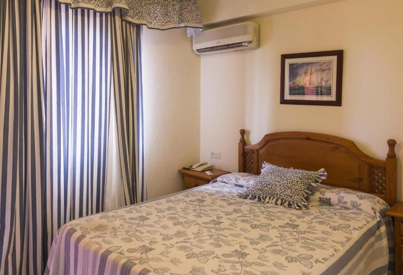 ３ベッドルームアパートメント, Las Camelias