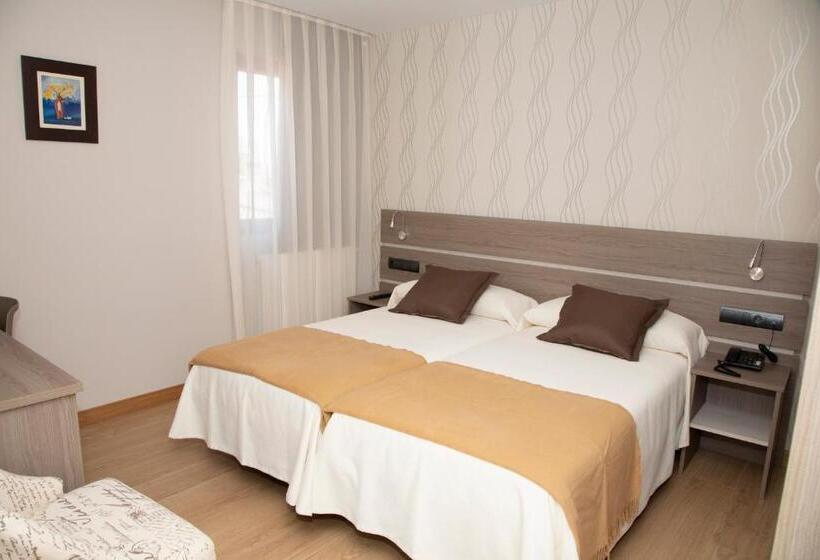 غرفة قياسية, Mercedes