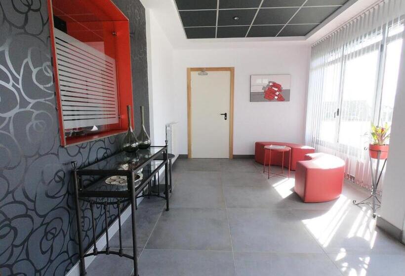 غرفة قياسية, Mercedes