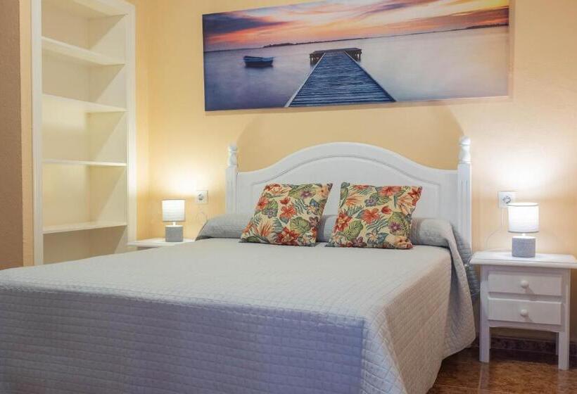 スタンダードルーム, Sanvi Xerez Centro