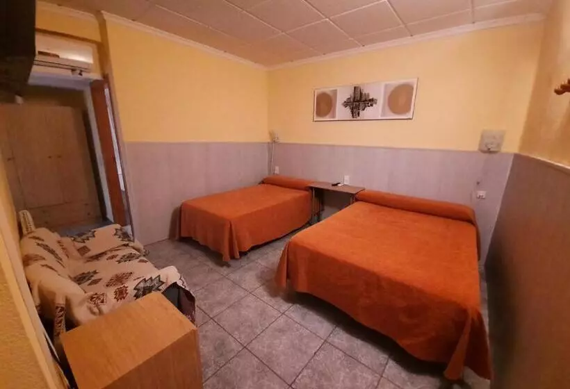 اتاق استاندارد, Hostal Alba