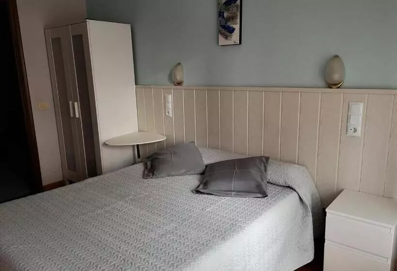 スタンダードルーム, Hostal Campoamor