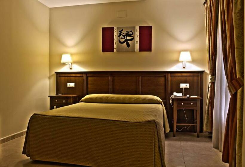 غرفة قياسية, Hostal Carmen