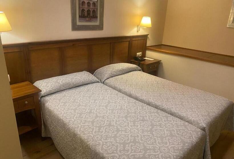 غرفة قياسية, Hostal Carmen