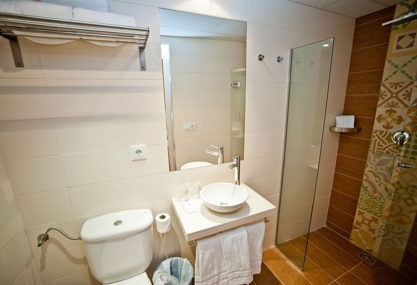 اتاق استاندارد, Hostal Marenostrum