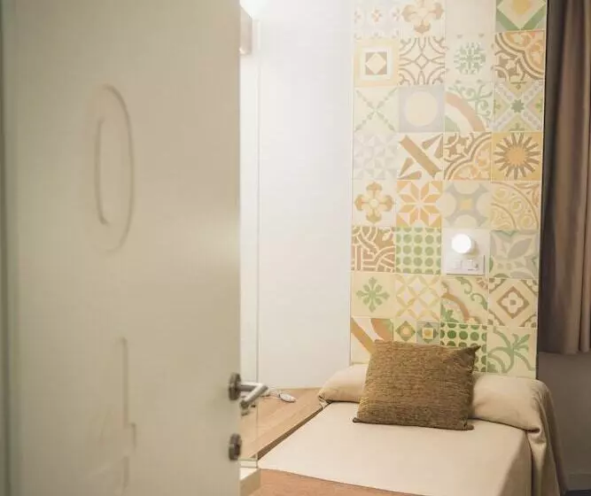 スタンダードシングルルーム, Hostal Marenostrum