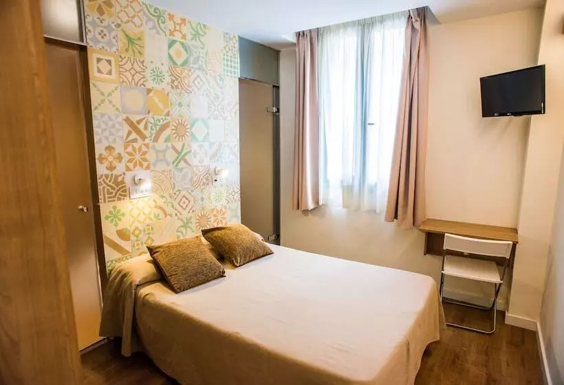 スタンダードルーム, Hostal Marenostrum