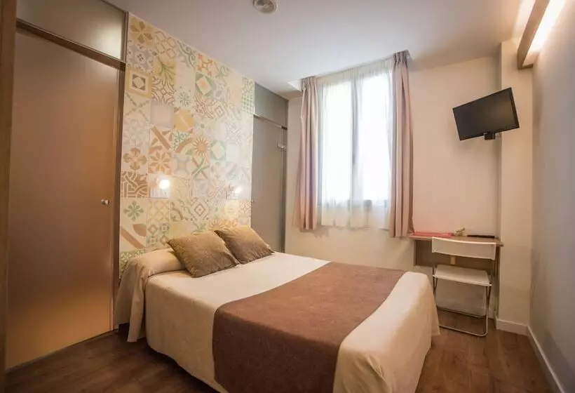 スタンダードルーム, Hostal Marenostrum