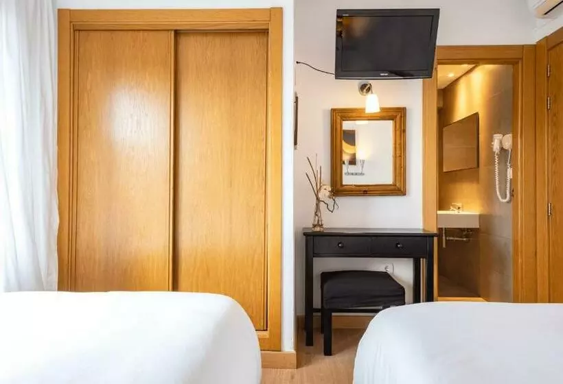 اتاق استاندارد, Hostal Parque Ibiza