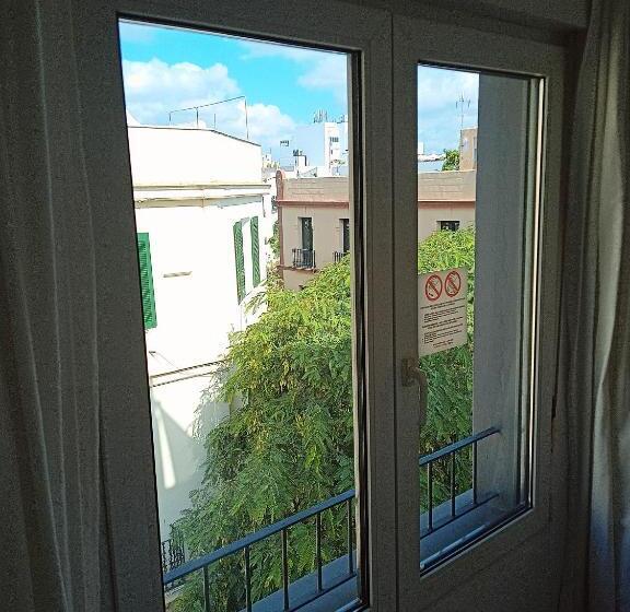 スタンダードルーム, Hostal Parque Ibiza