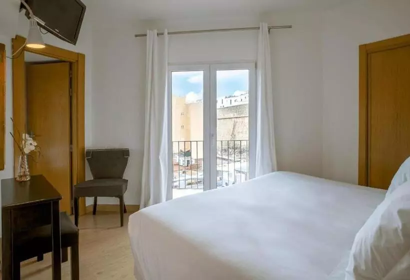 اتاق استاندارد با بالکن, Hostal Parque Ibiza