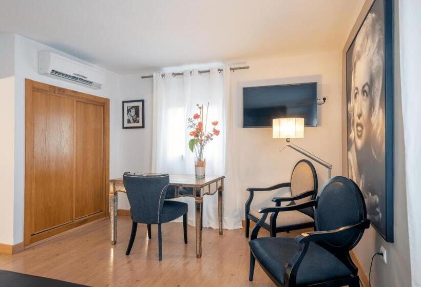 テラス付きスタンダードルーム, Hostal Parque Ibiza