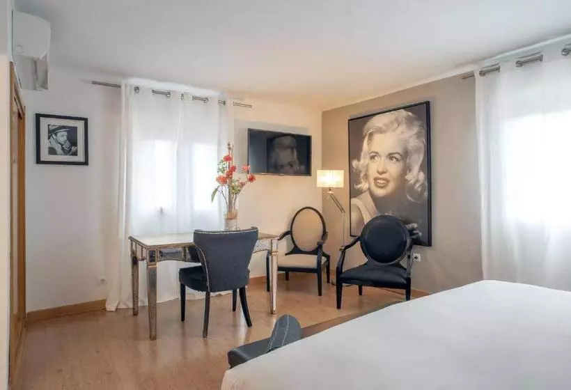 اتاق استاندارد با تراس, Hostal Parque Ibiza