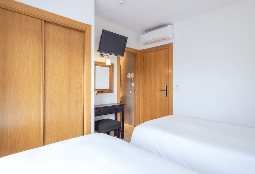 スタンダードルーム, Hostal Parque Ibiza