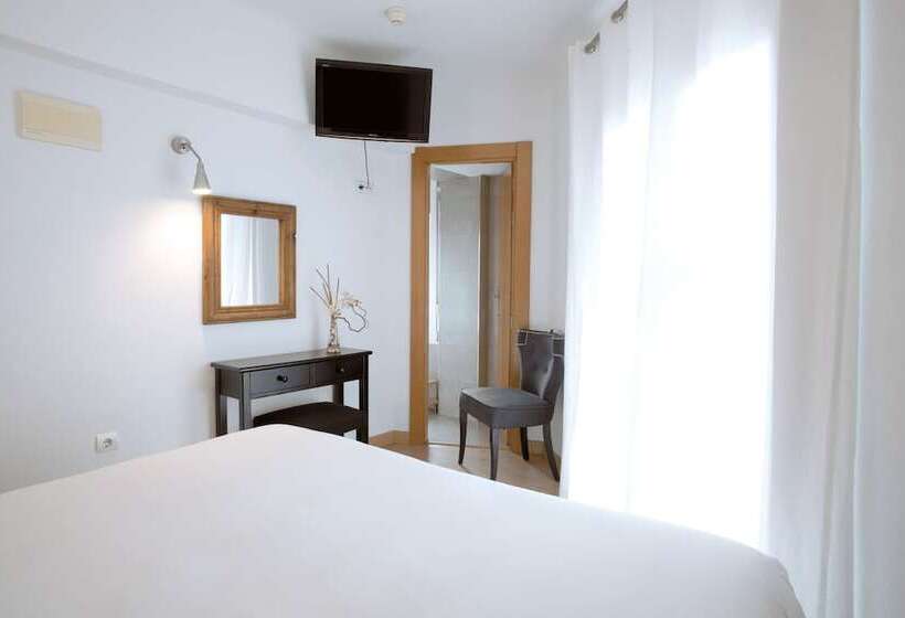 スタンダードルーム, Hostal Parque Ibiza