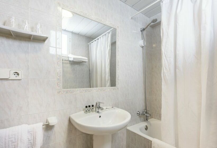 Четырехместный Номер Стандарт, Florencio Ibiza