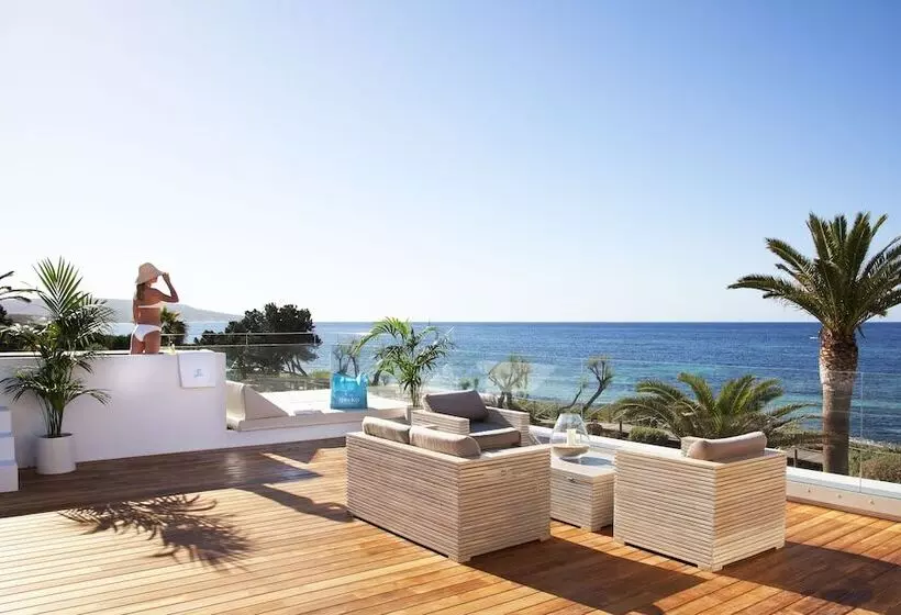 استودیوی استاندارد با چشمانداز دریا, Gecko Hotel & Beach Club, A Small Luxury Hotel Of The World