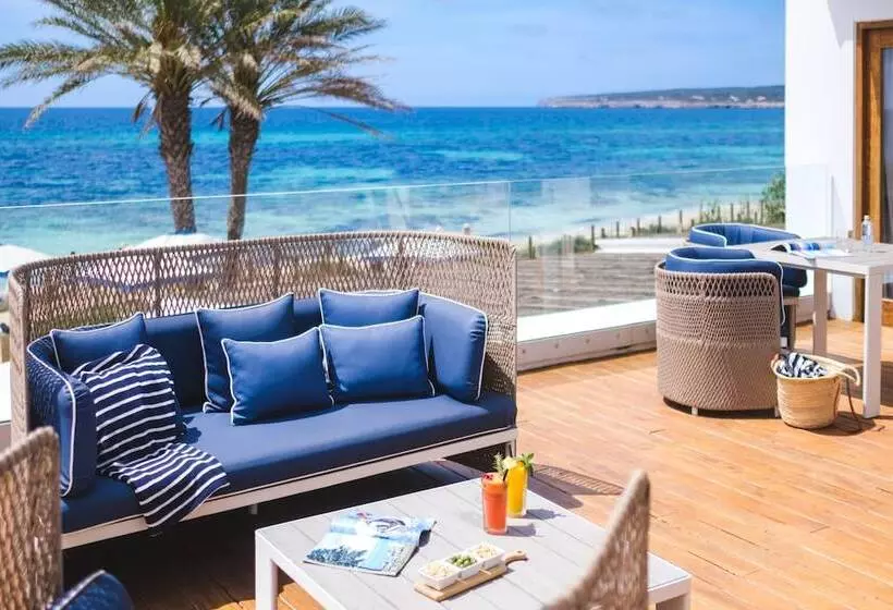 استودیوی استاندارد با چشمانداز دریا, Gecko Hotel & Beach Club, A Small Luxury Hotel Of The World