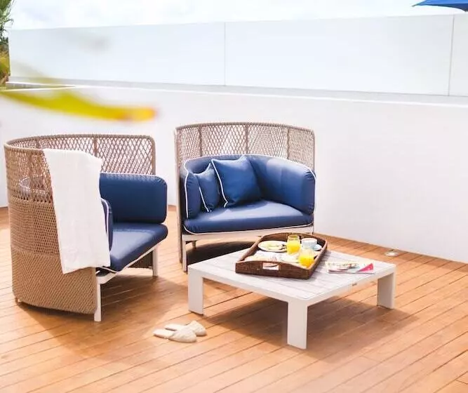 اتاق لوکس با چشمانداز دریا, Gecko Hotel & Beach Club, A Small Luxury Hotel Of The World