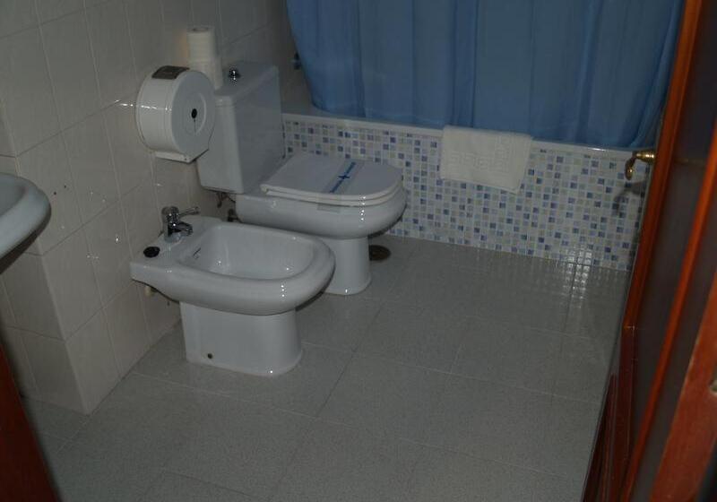 חדר סטנדרט יחיד, Hostal Carlos Iii