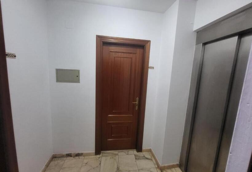 اتاق استاندارد, Hostal La Frontera