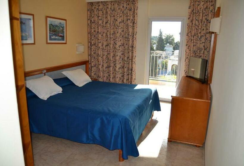 스탠다드 발코니 룸, Hostal Leo D Or