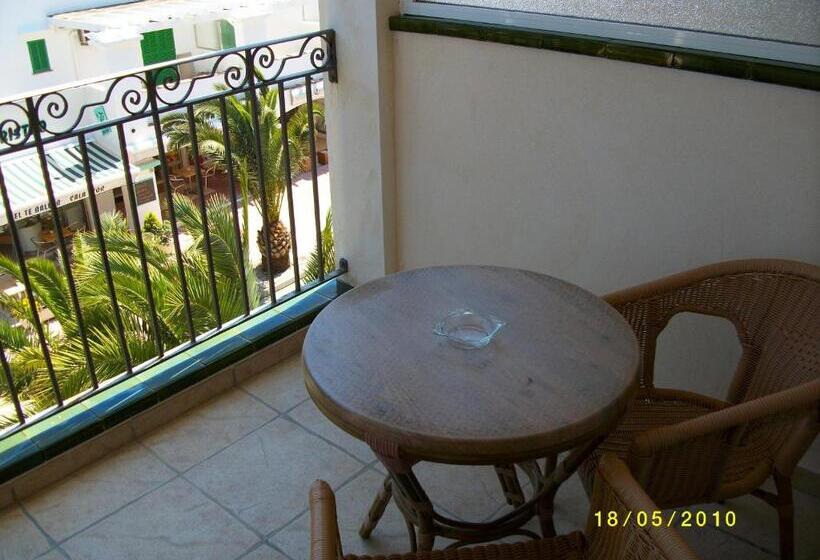 스탠다드 룸, Hostal Leo D Or