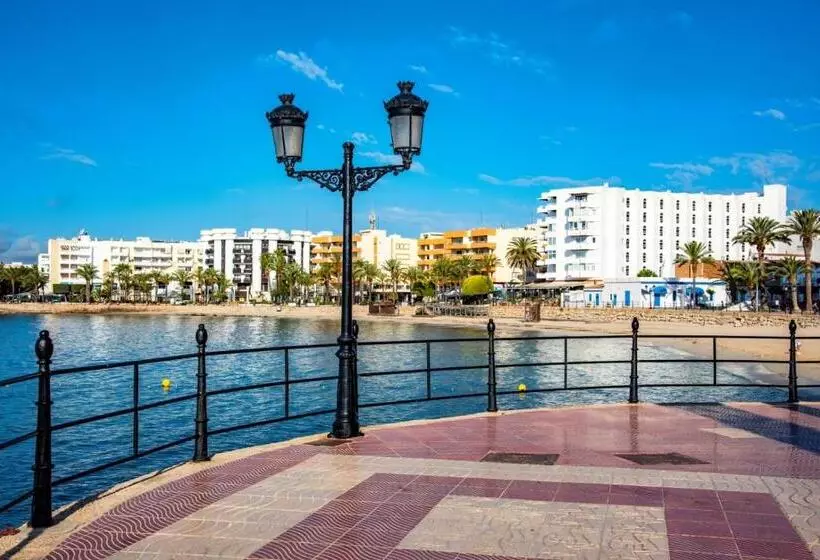 اتاق استاندارد, Hostal Y Apartamentos Santa Eulalia