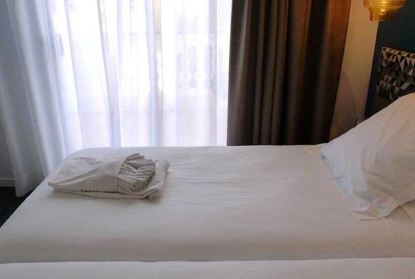 اتاق استاندارد با چشمانداز استخر, La Concha Soul Boutique