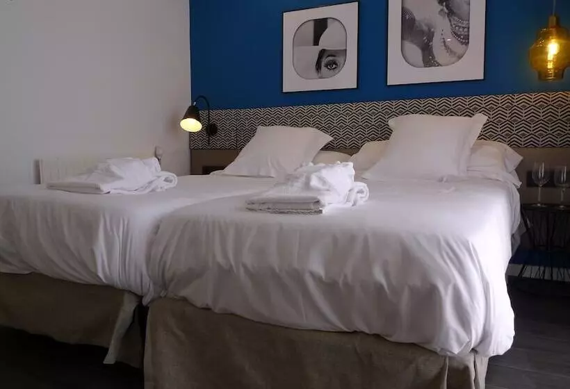 اتاق استاندارد سه نفره, La Concha Soul Boutique