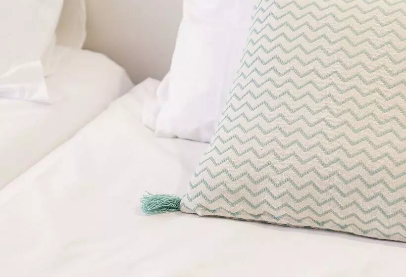Standardzimmer, La Premsa