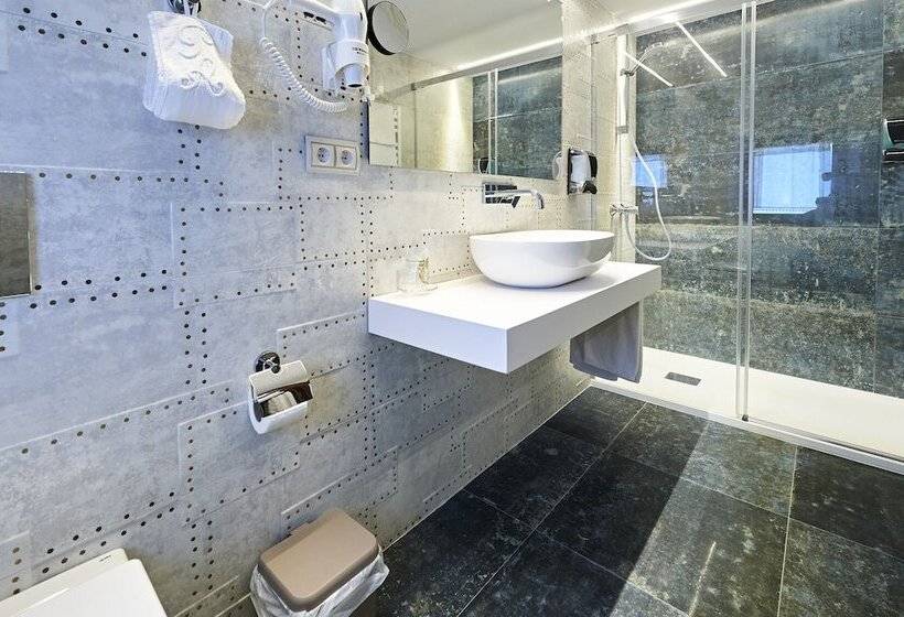 اتاق سوپریور, Posada Araceli