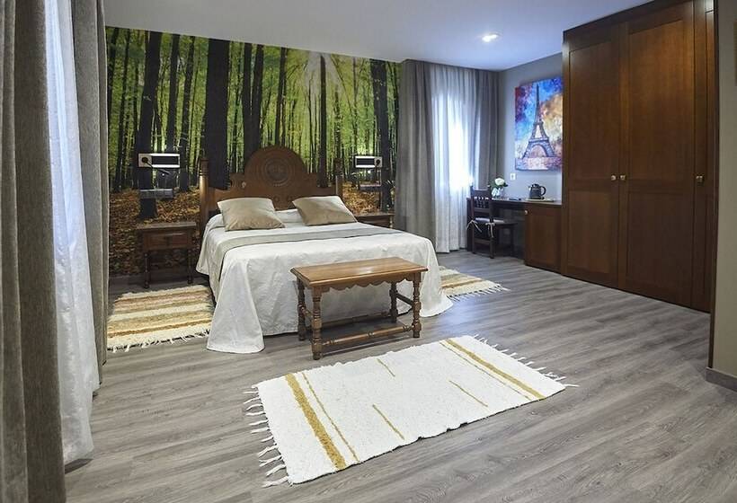 اتاق خانوادگی, Posada Araceli