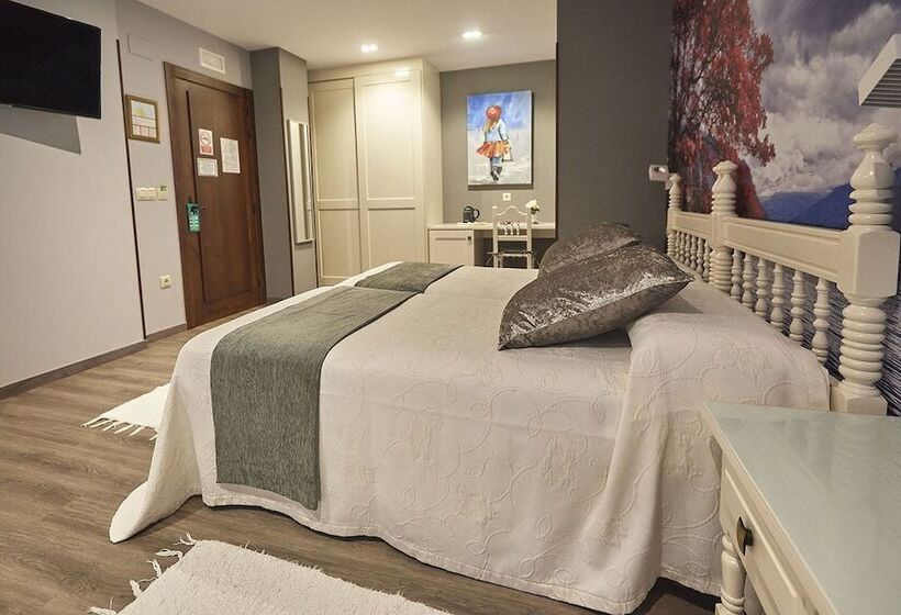 اتاق استاندارد سه نفره, Posada Araceli