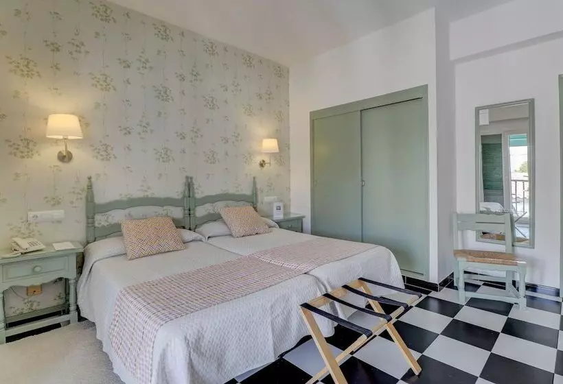 Standardzimmer mit Meerblick, Sis Pins