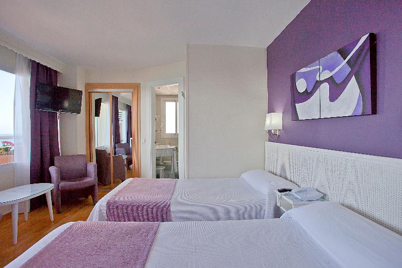 スタンダードスタジオ, Ona Princesa Playa