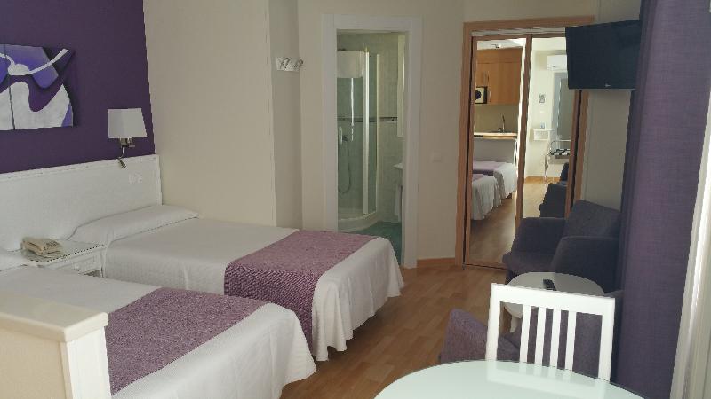 スタンダードスタジオ, Ona Princesa Playa