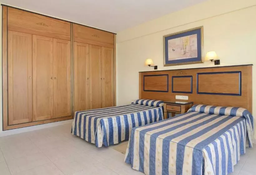1 Bedroom Penthouse Apartment, Hotel Apartamentos Pyr Fuengirola