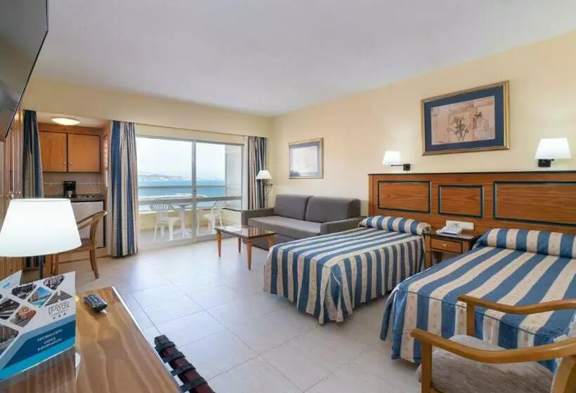 استودیو استاندارد با چشم‌انداز دریا, Hotel Apartamentos Pyr Fuengirola