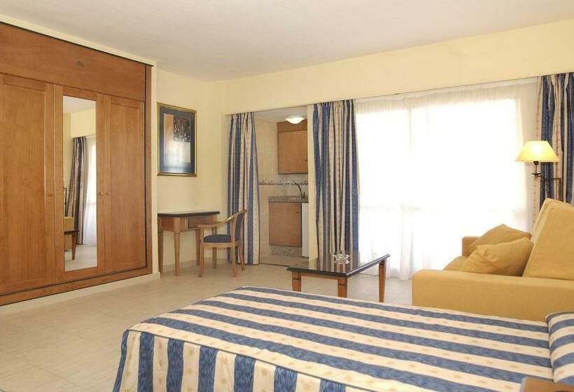 Студио Стандарт Боковой Вид на Море, Apartamentos Pyr Fuengirola