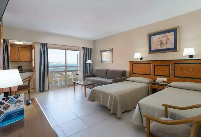 استودیو استاندارد با چشم‌انداز دریا, Hotel Apartamentos Pyr Fuengirola