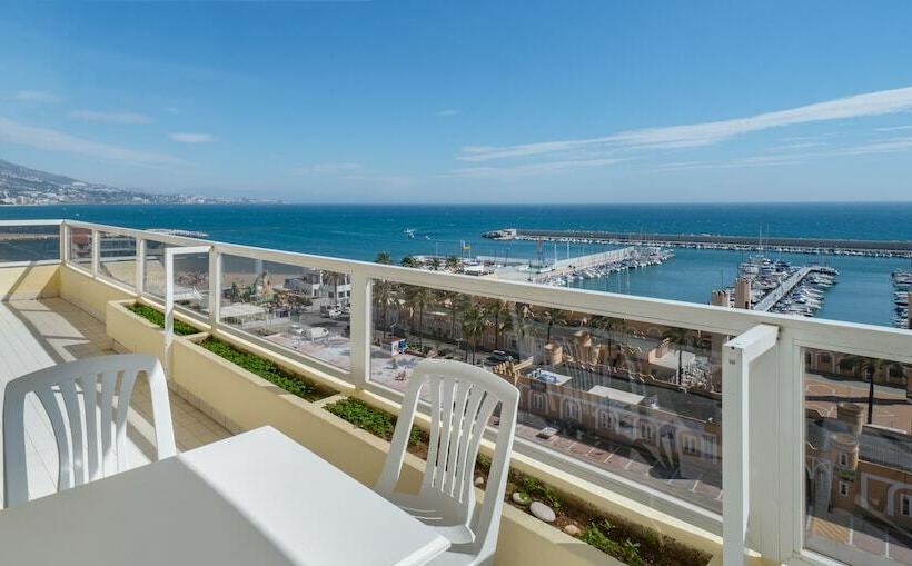 海の見える２ベッドルームアパートメント, Apartamentos Pyr Fuengirola