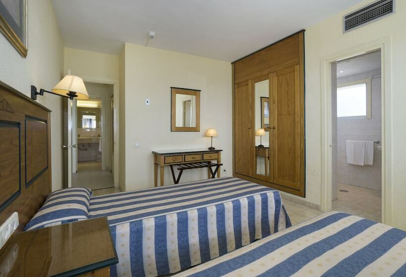 海の見える２ベッドルームアパートメント, Apartamentos Pyr Fuengirola