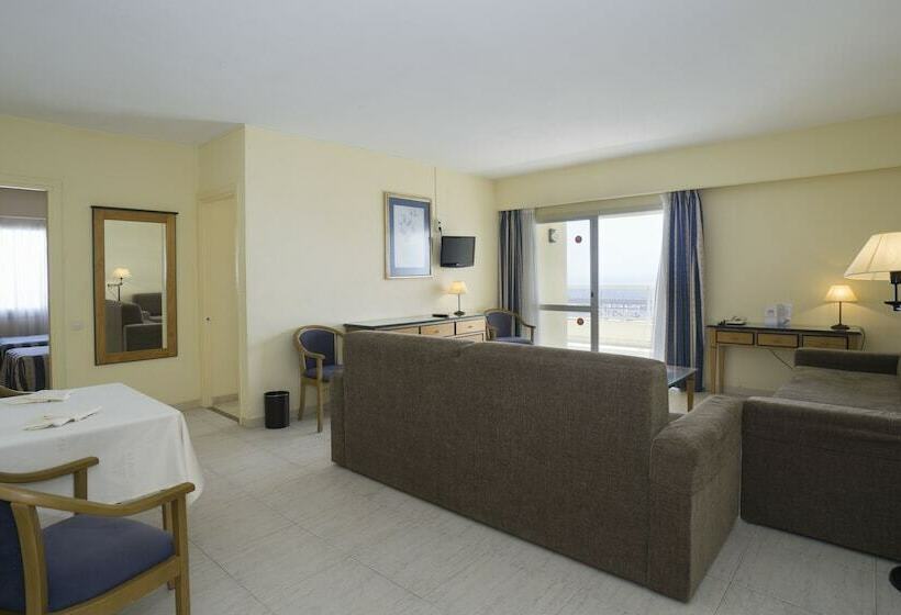 海の見える２ベッドルームアパートメント, Apartamentos Pyr Fuengirola