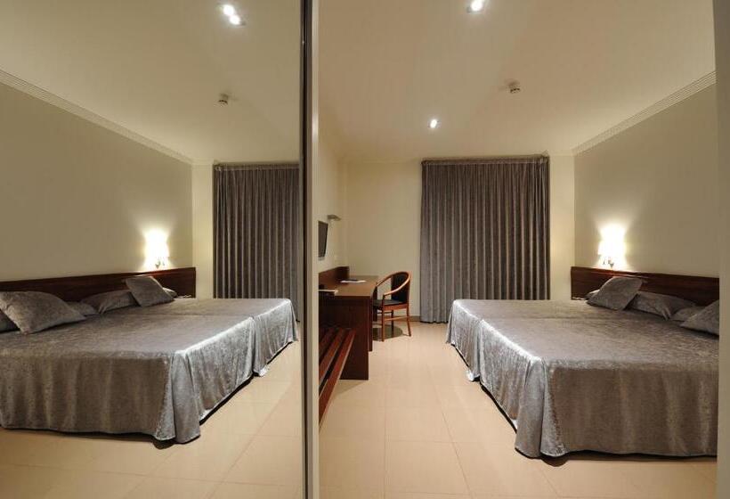 标准间, Els Noguers